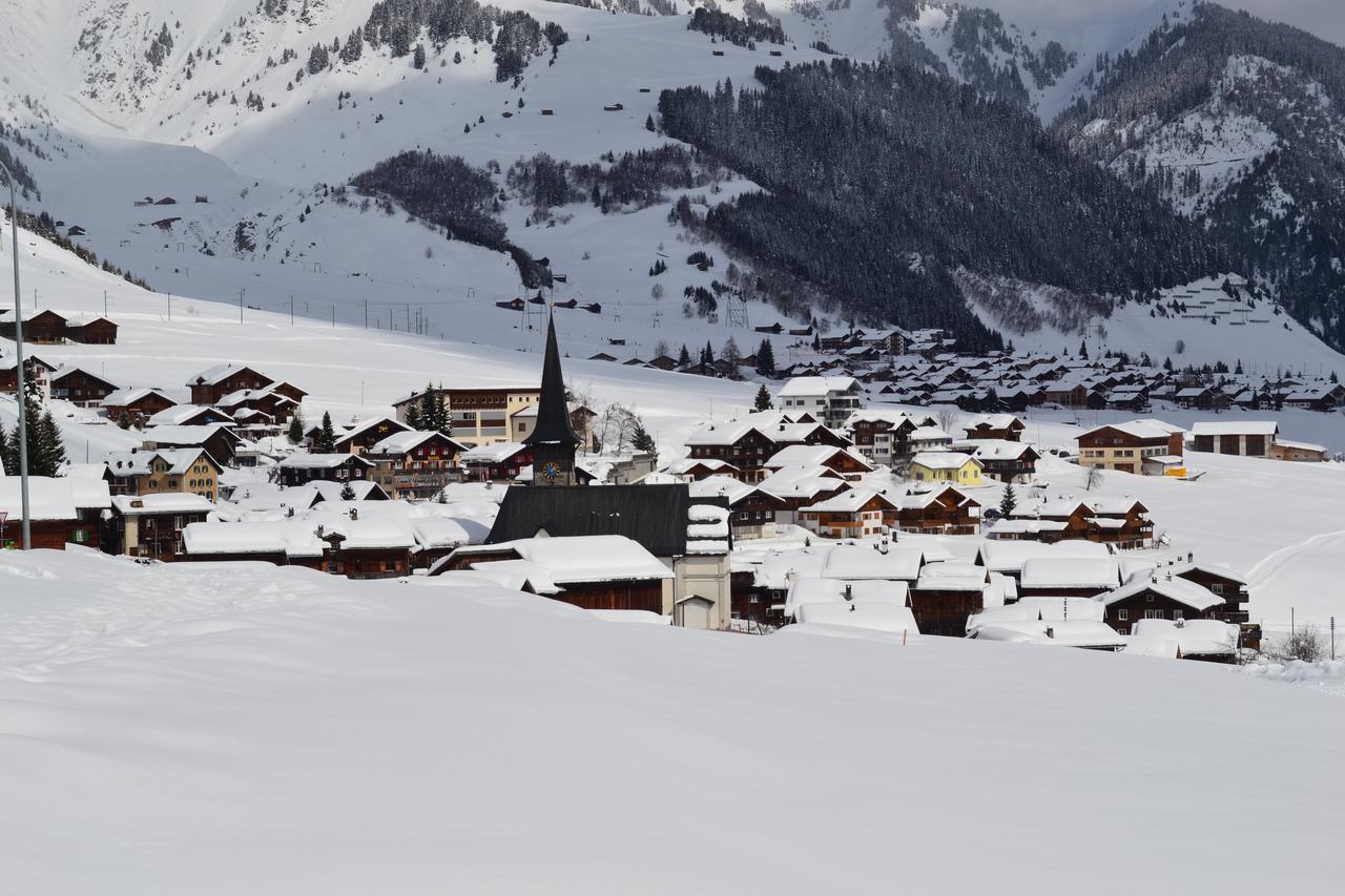 Mountain Lodge Sedrun Exterior foto